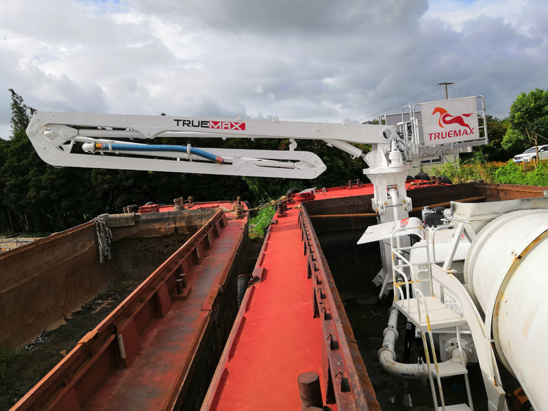 21米布料機(jī)上海建工項(xiàng)目現(xiàn)場(chǎng)