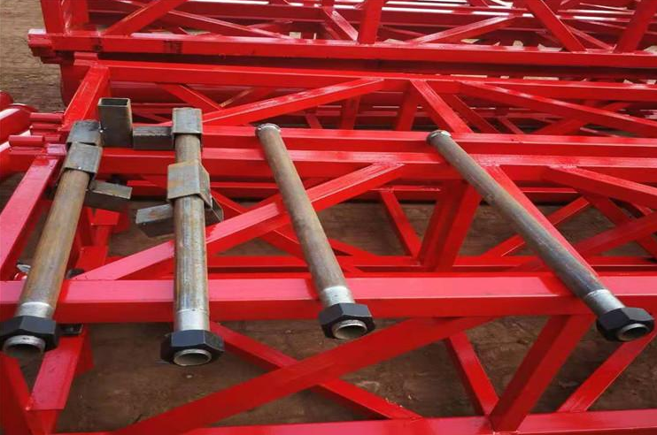 電梯井爬升式布料機(jī)_浙江信瑞重工生產(chǎn)加工_液壓布料機(jī)