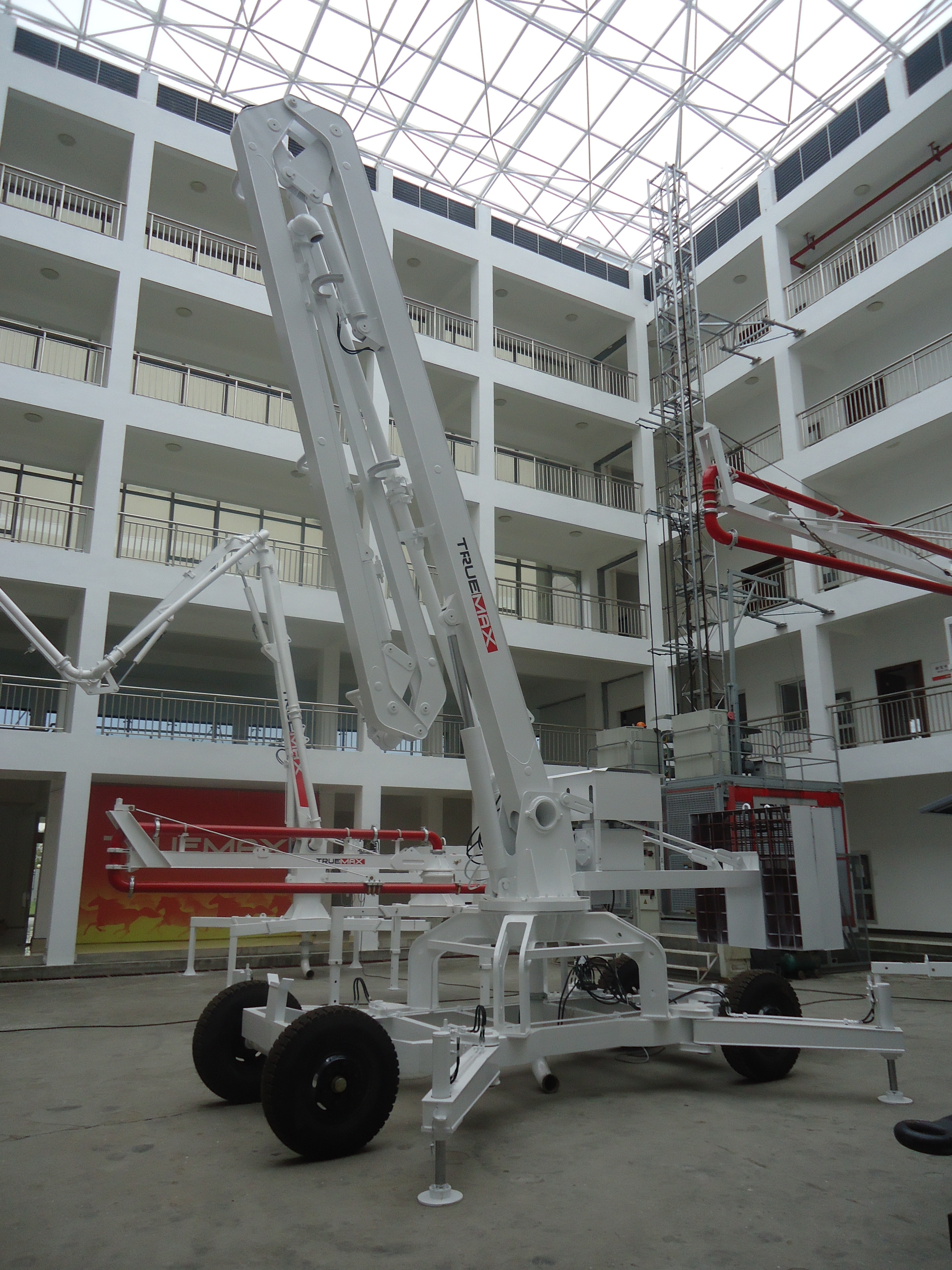 車(chē)載式布料機(jī)