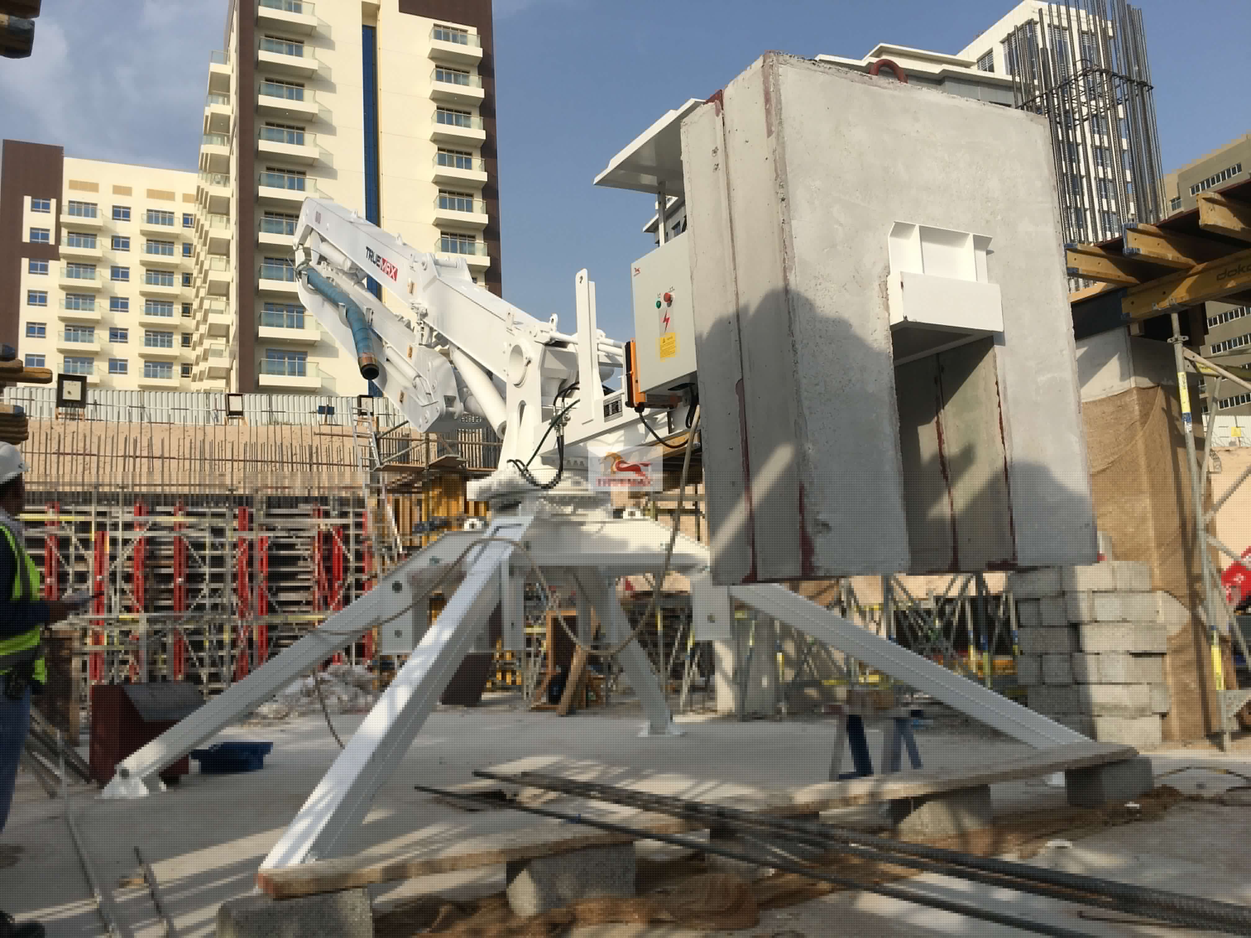 17米的移動(dòng)液壓布料機(jī)參數(shù)及使用方法