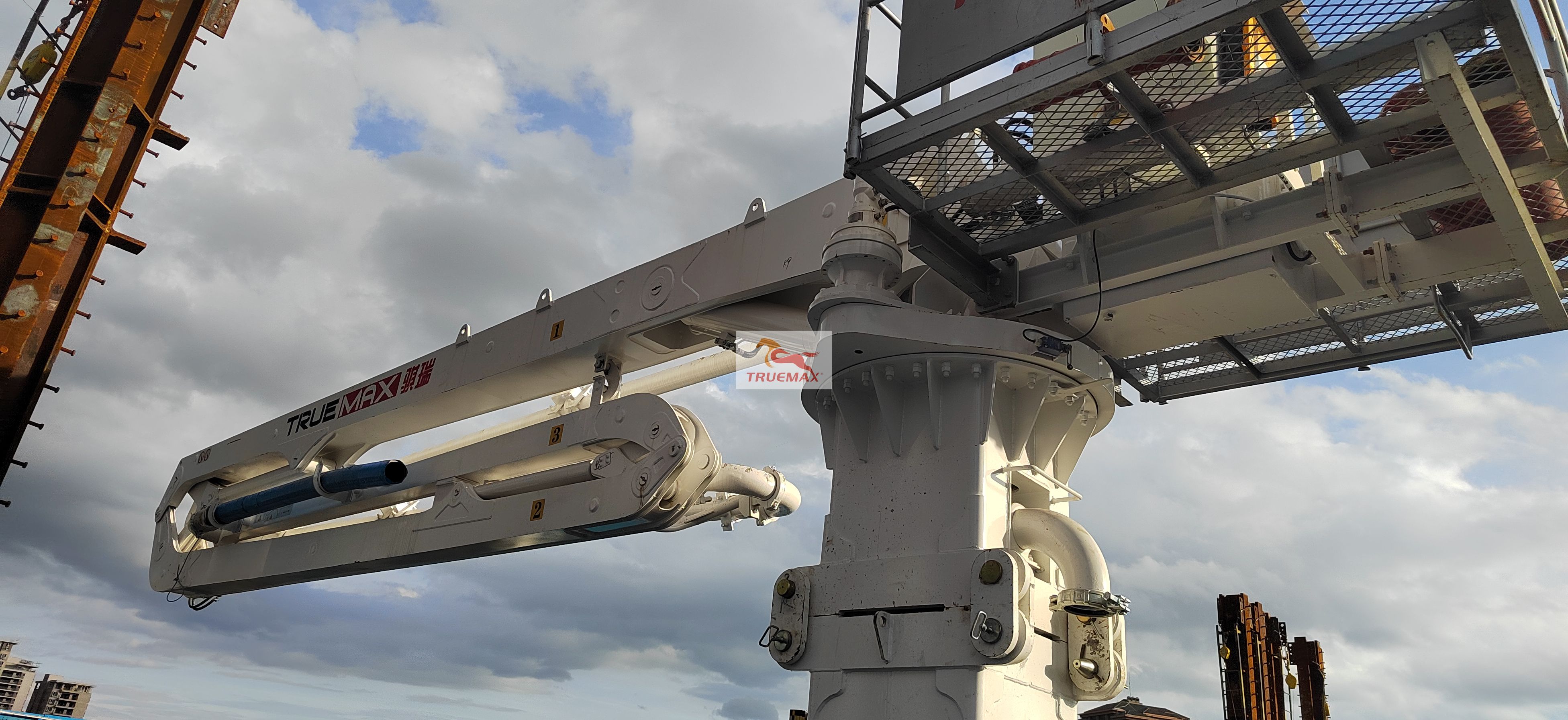 混凝土布料機常見故障分析處理