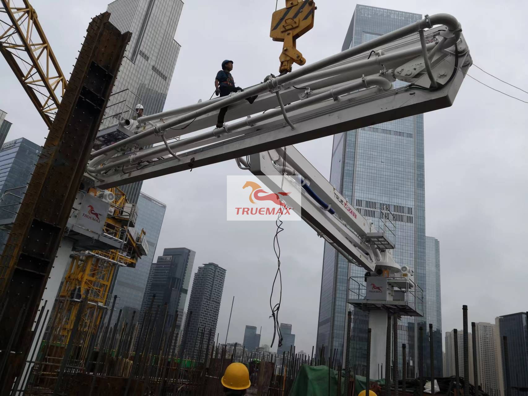 什么是提升式布料機(jī)？及優(yōu)點(diǎn)