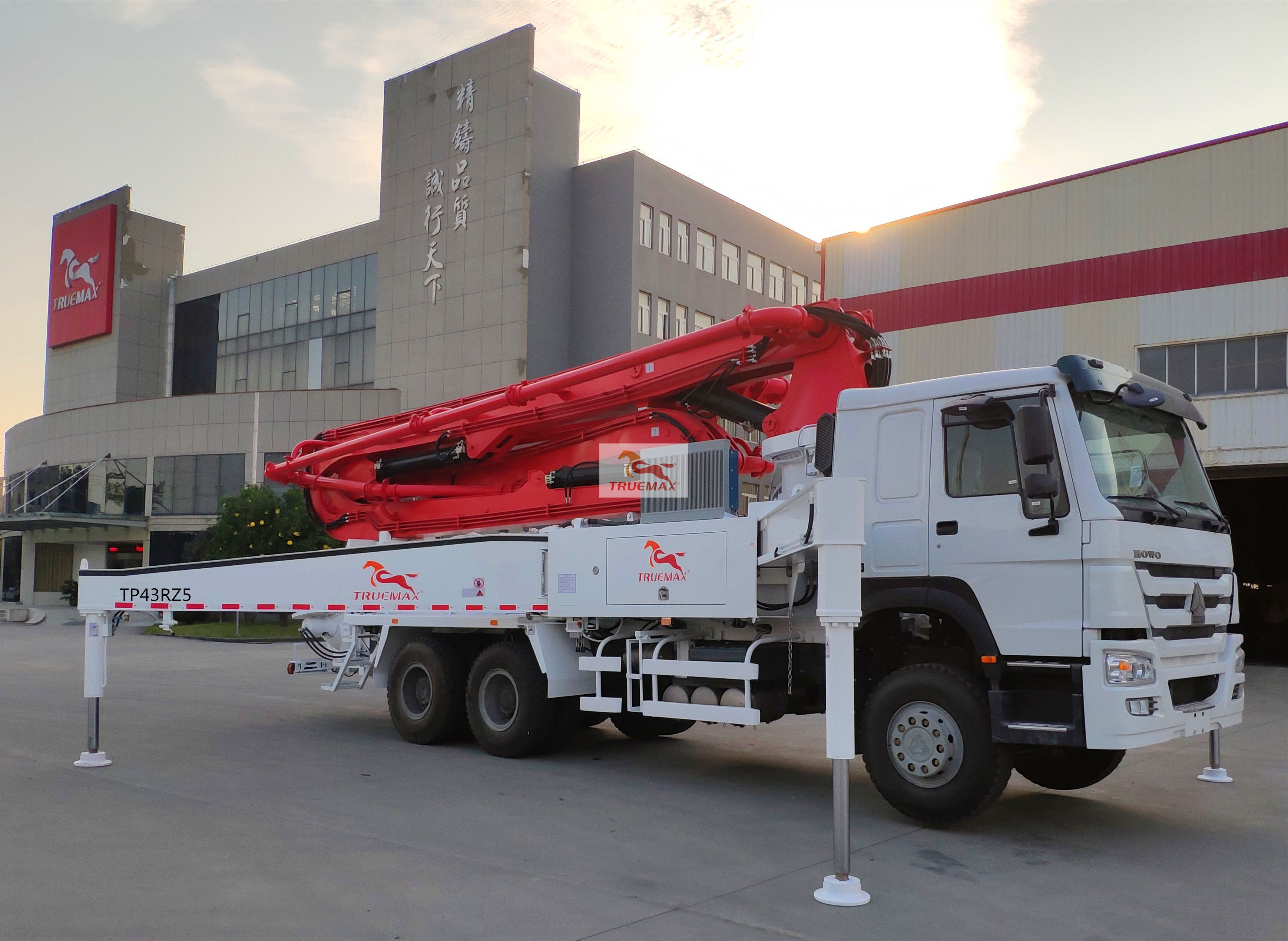 混凝土拖泵跟天泵的區(qū)別