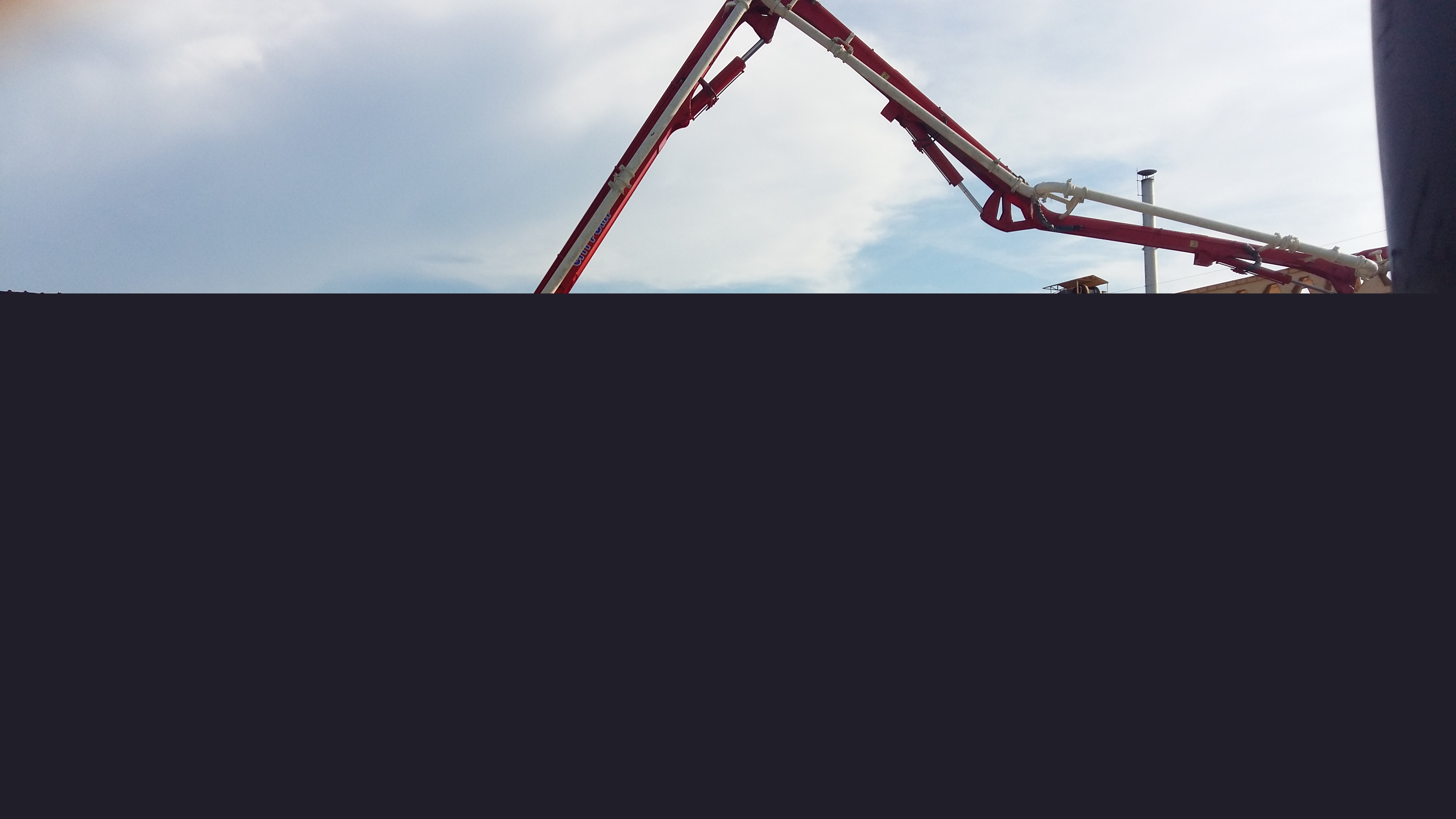 混凝土泵車支腿要注意哪些