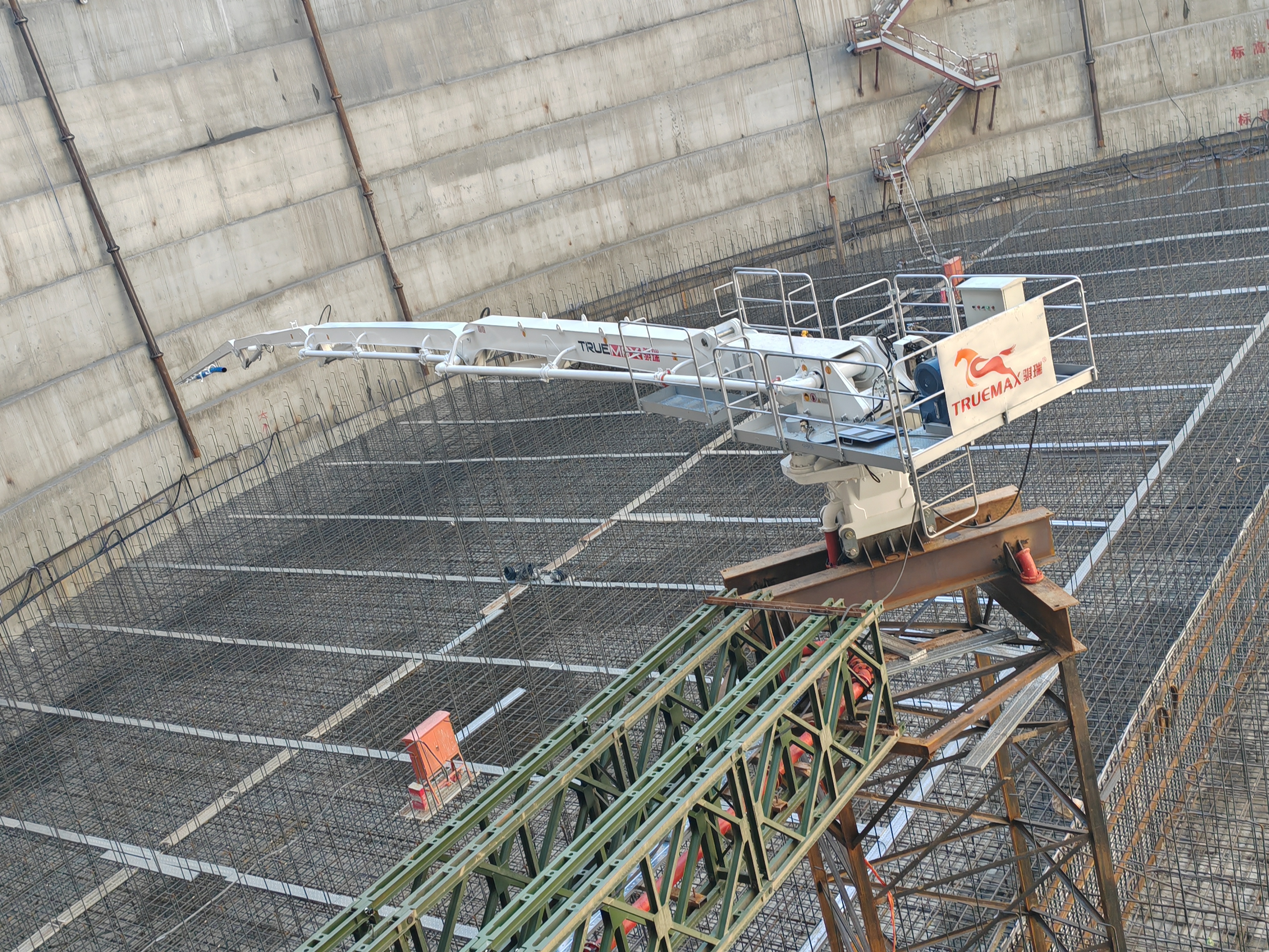 液壓布料機(jī)